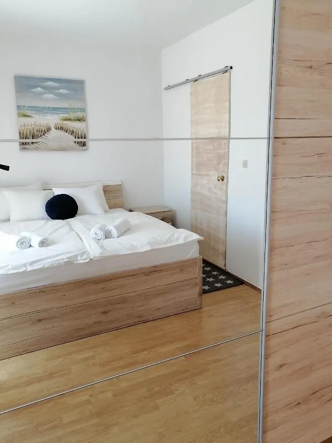 Apartment Karlic 2 Kampor 0*,